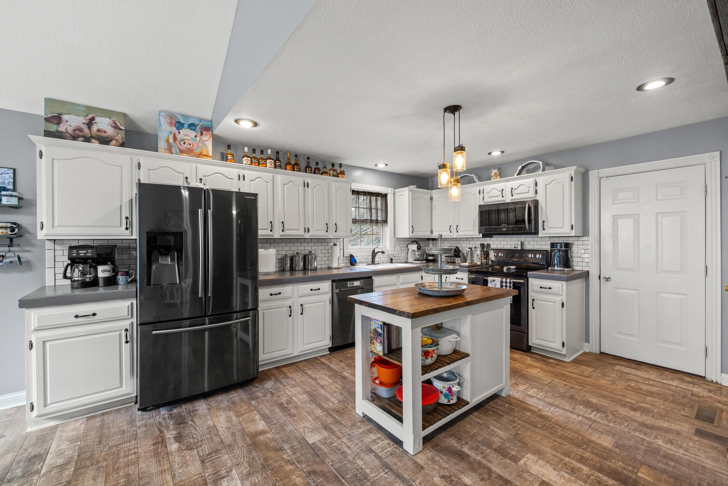 2040 Indian Ridge Lane Lawrenceburg, KY 40342 - Photo 8 of 28 8
