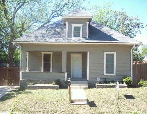 230 East Austin Street Elgin, TX 78621 - Photo 1 of 1 Gallery Image 1