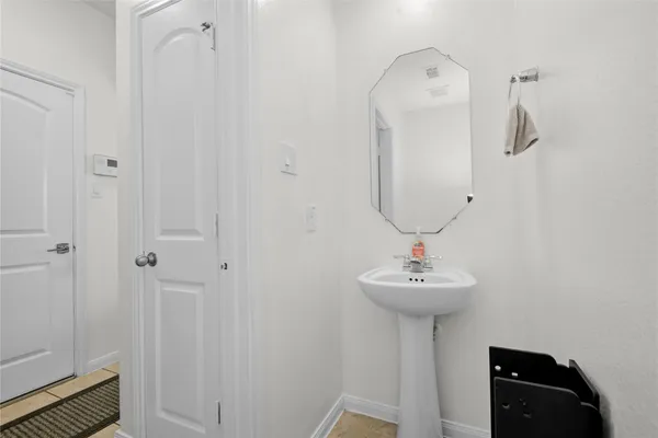 $2,750 | 2527 Cold River Drive, Humble, TX 77396