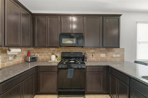 $2,750 | 2527 Cold River Drive, Humble, TX 77396