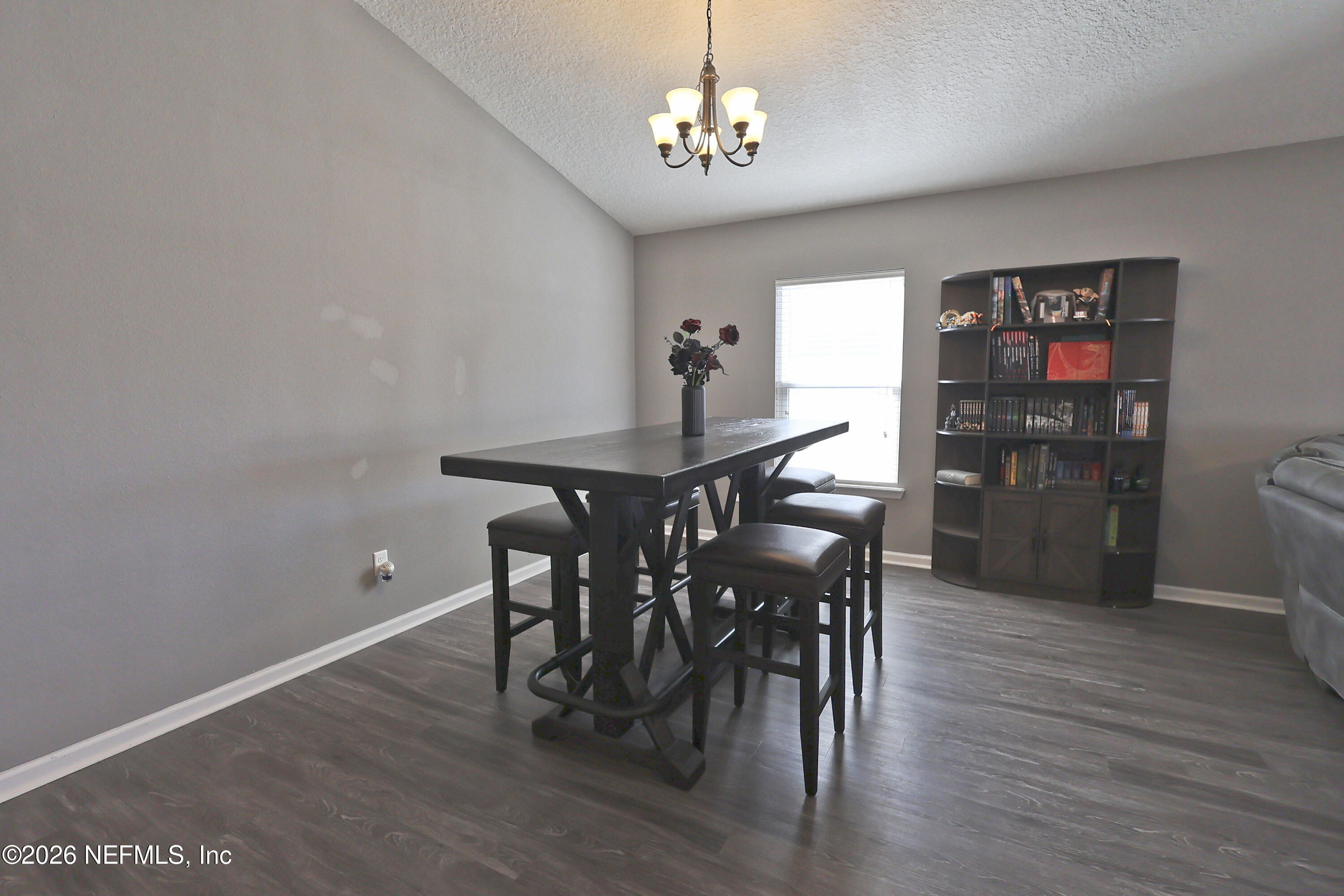 97569 Albatross Drive Yulee, FL 32097 - Photo 17 of 41 dining room