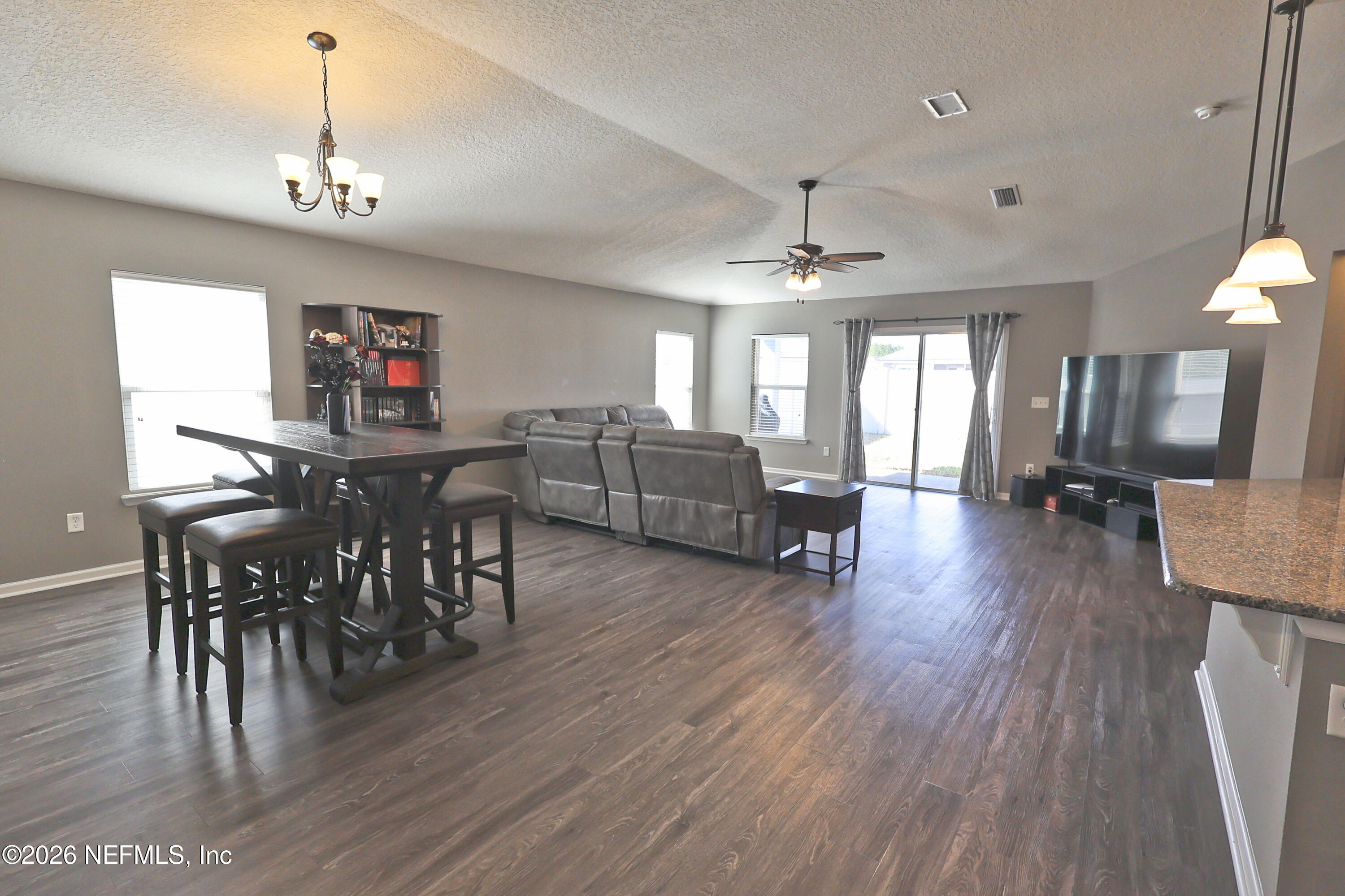 97569 Albatross Drive Yulee, FL 32097 - Photo 8 of 41 main living area