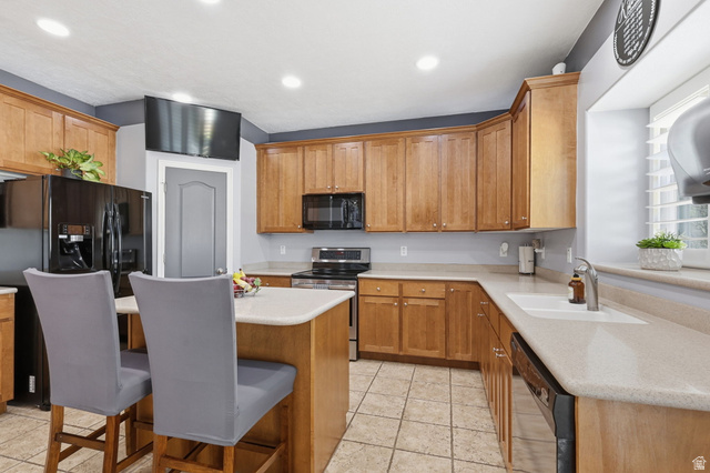 13626 Bluewing Way Riverton, UT 84096 - Photo 18 of 73