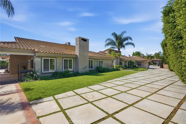 $2,416,000 | 940 North Silent Ranch Drive, Glendora, CA 91741