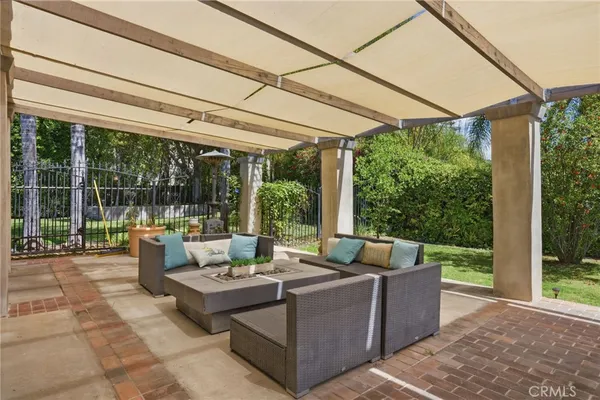 $2,416,000 | 940 North Silent Ranch Drive, Glendora, CA 91741