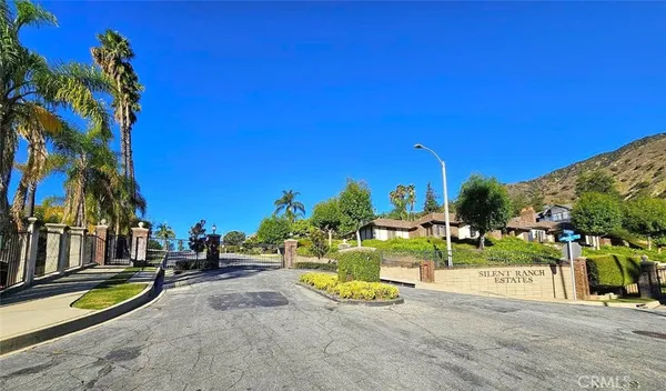 $2,416,000 | 940 North Silent Ranch Drive, Glendora, CA 91741