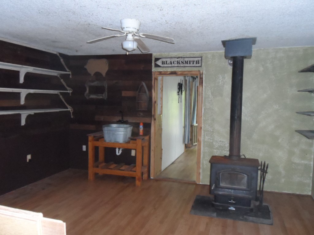 175 Lost Valley Road Pickens, SC 29671 - Photo 7 of 13