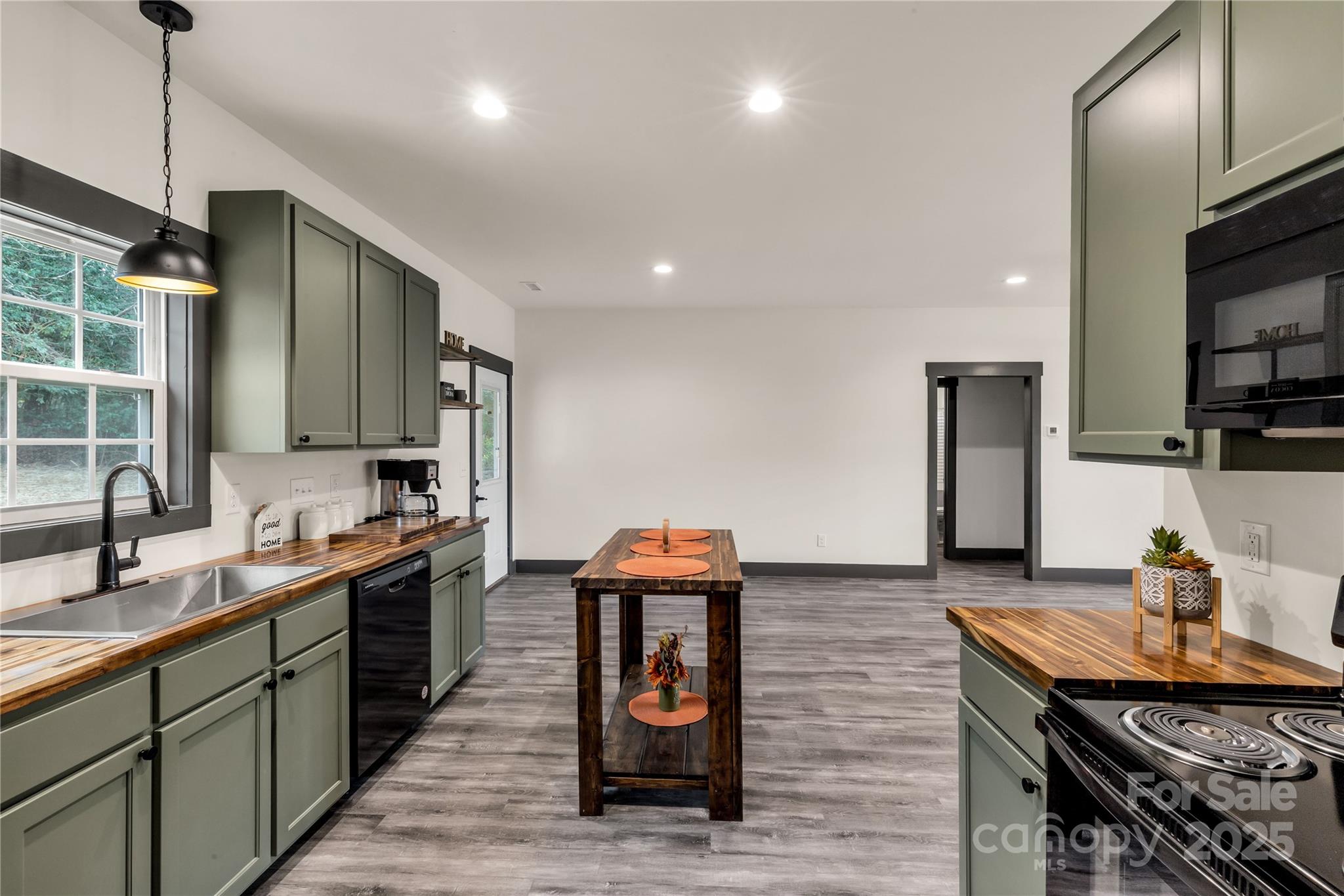 113 C State Road 172 Chester, SC 29706 - Photo 10 of 35