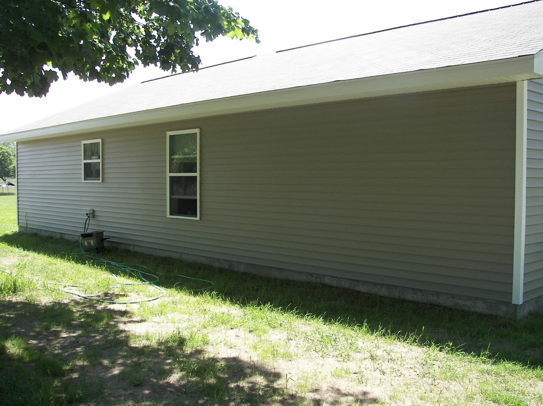 1700 Fisher Road Traverse City, MI 49685 - Photo 3 of 7 1903502-2.JPG