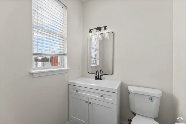 $265,000 | 5245 Overland Drive, Lawrence, KS 66049