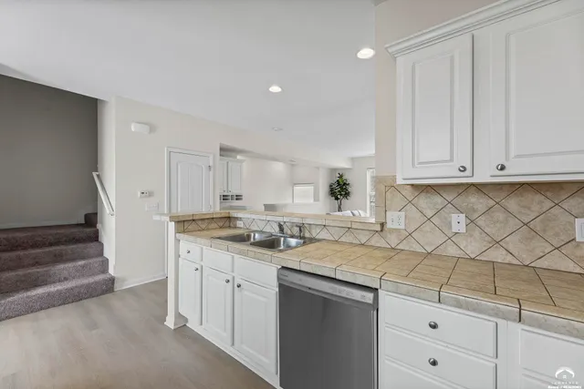 $265,000 | 5245 Overland Drive, Lawrence, KS 66049