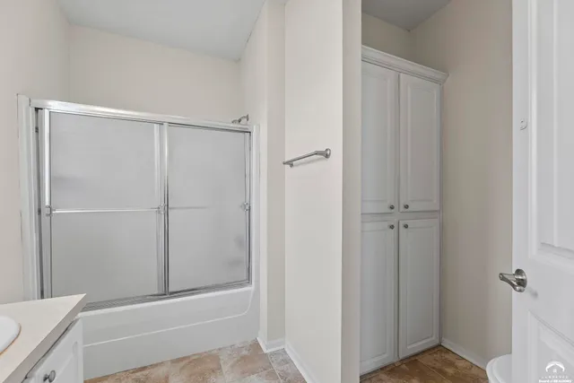 $265,000 | 5245 Overland Drive, Lawrence, KS 66049