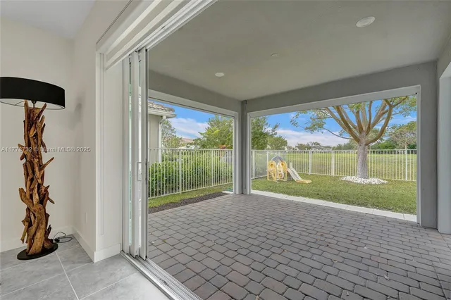 $1,450,000 | 1348 Silk Oak Drive, Hollywood, FL 33021