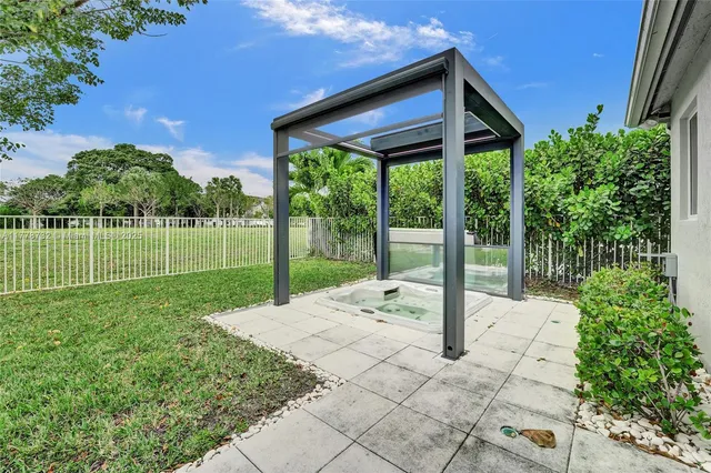 $1,450,000 | 1348 Silk Oak Drive, Hollywood, FL 33021