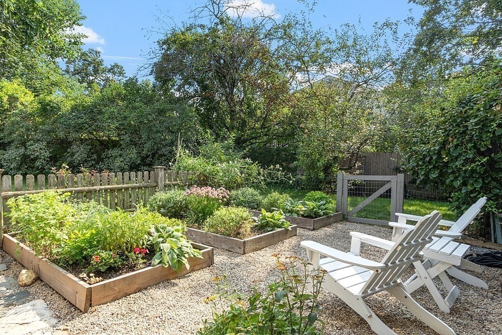 1126 Concord Road Marlborough, MA 01752 - Photo 28 of 36 Gallery Image 28