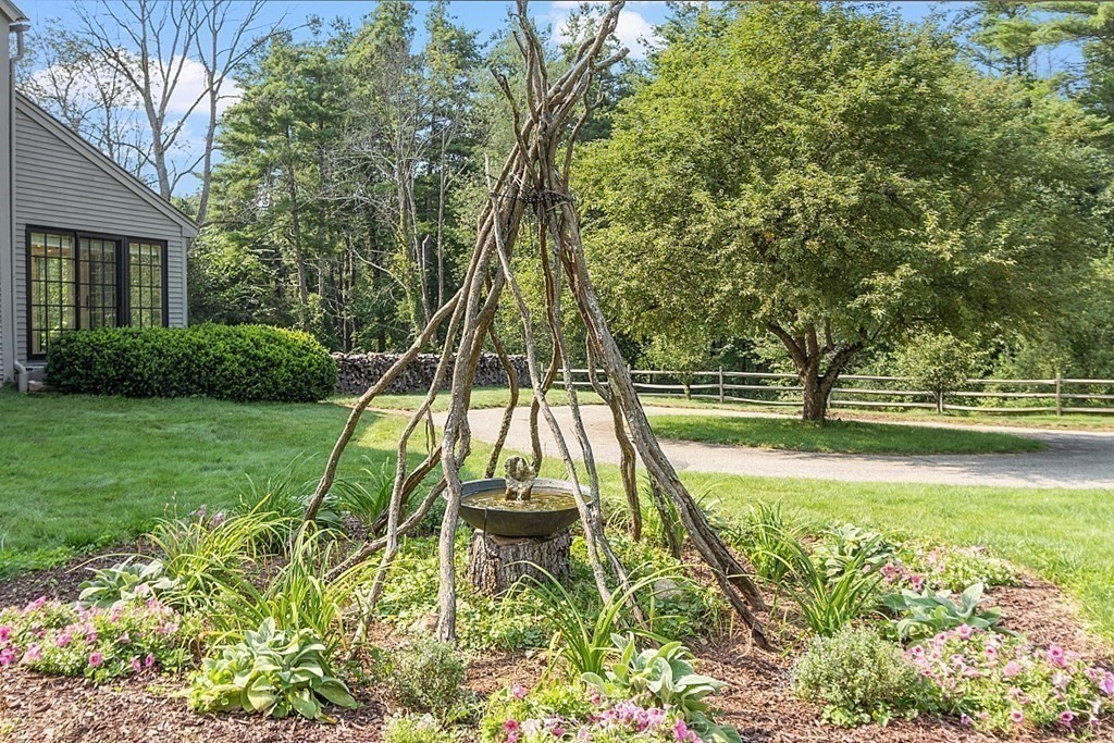 1126 Concord Road Marlborough, MA 01752 - Photo 30 of 36 Gallery Image 30