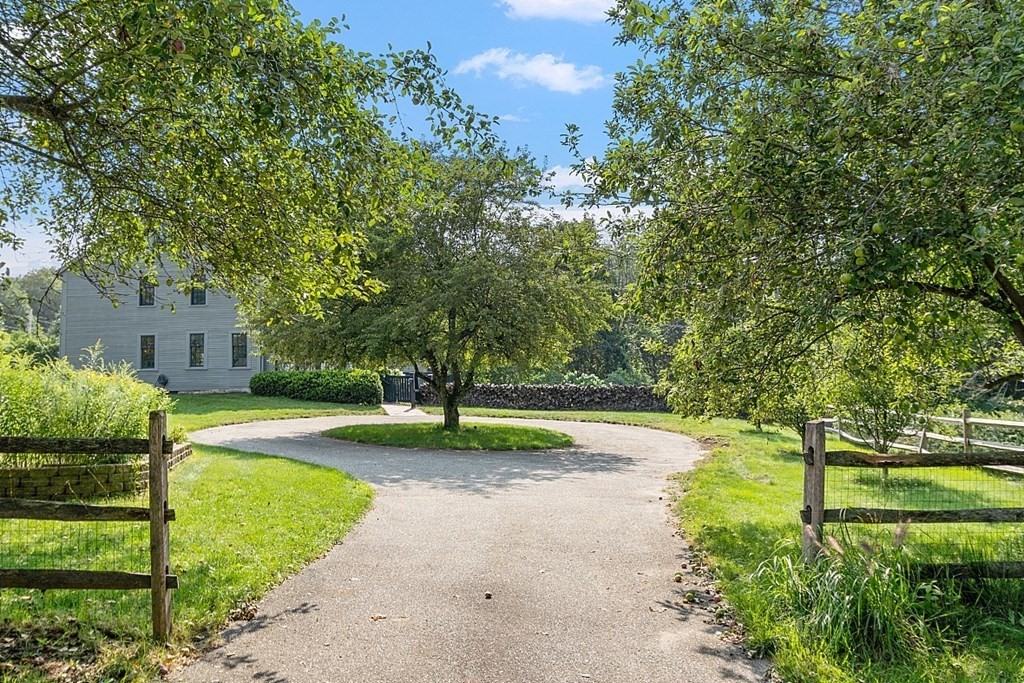 1126 Concord Road Marlborough, MA 01752 - Photo 34 of 36 Gallery Image 34
