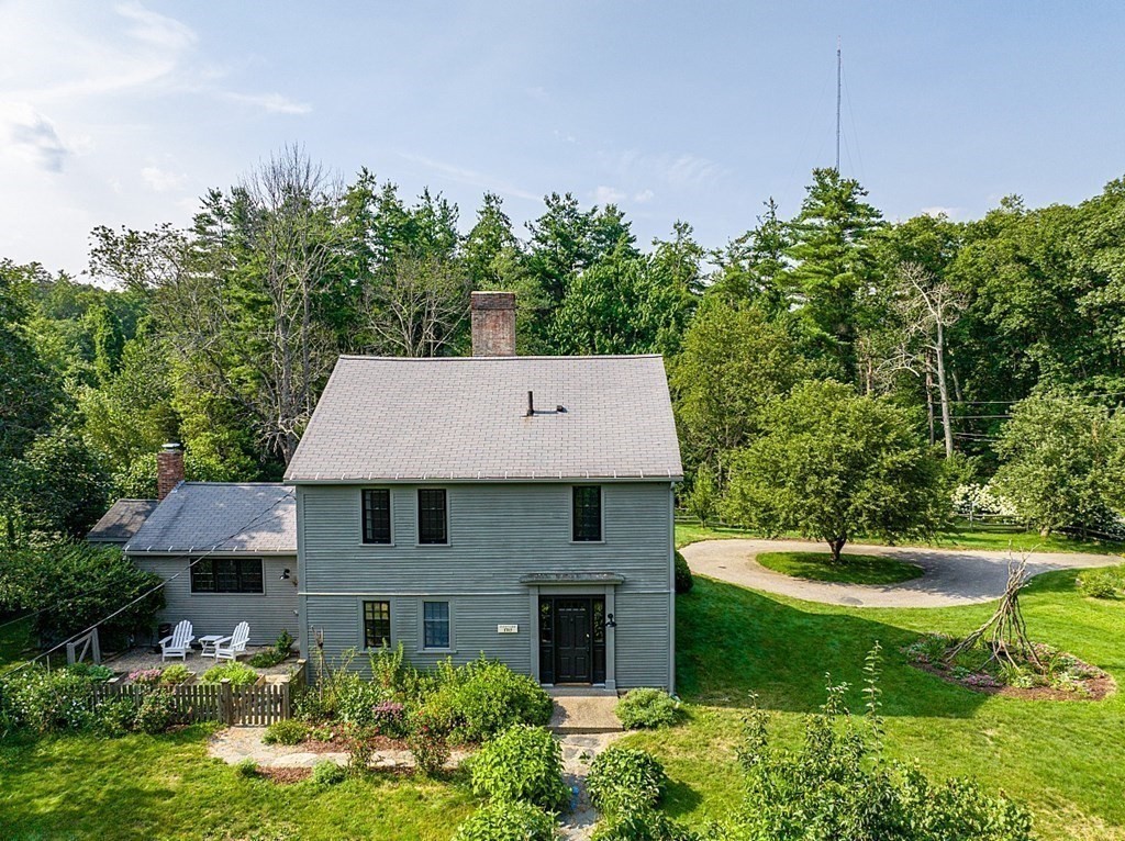 1126 Concord Road Marlborough, MA 01752 - Photo 4 of 36 Gallery Image 4