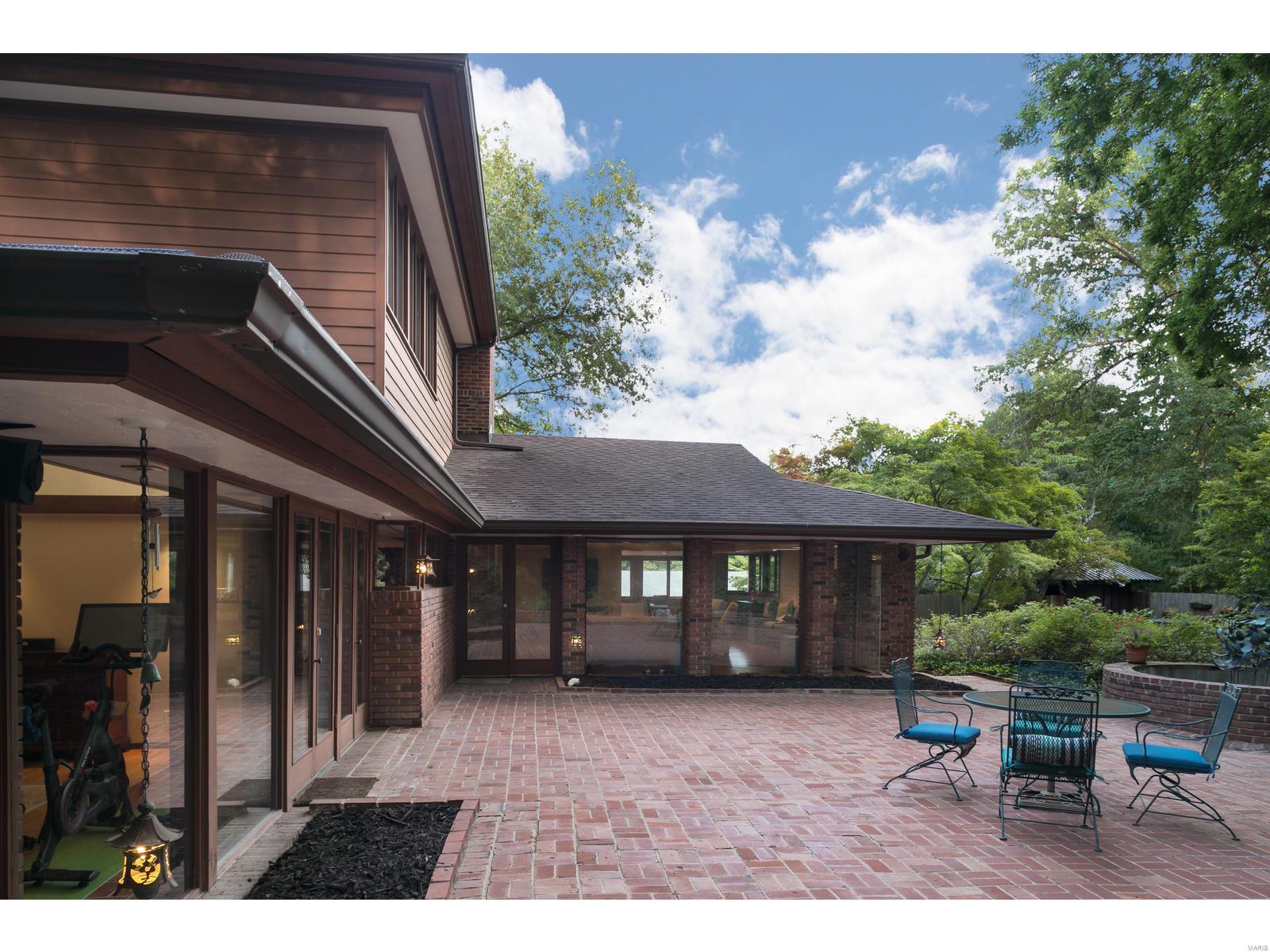 24 Dielman Road Ladue, MO 63124 - Photo 26 of 32 Gallery Image 26