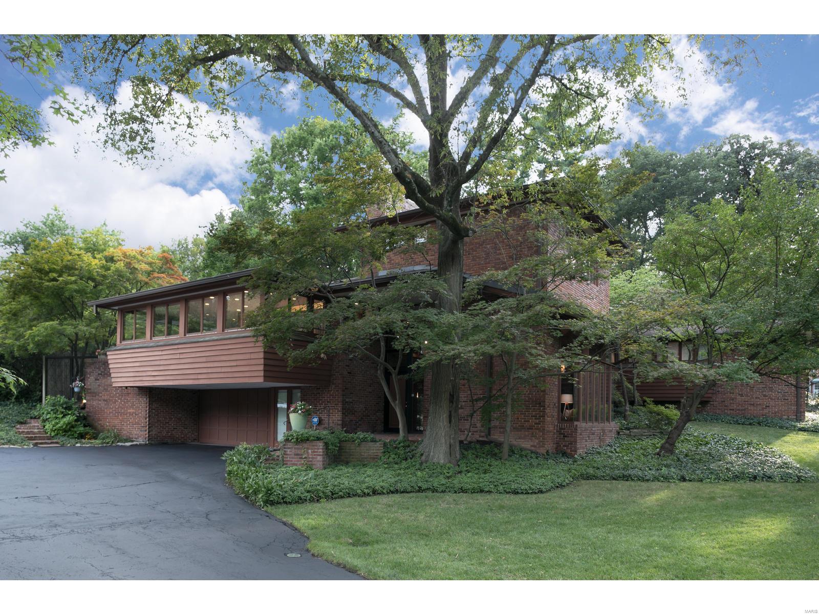 24 Dielman Road Ladue, MO 63124 - Photo 29 of 32 Gallery Image 29