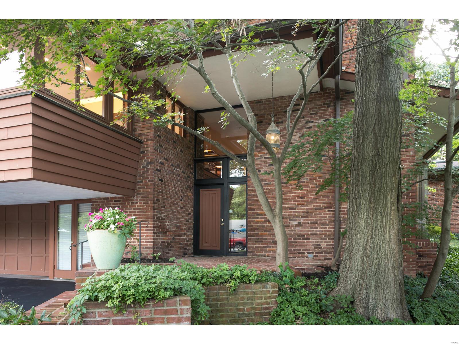 24 Dielman Road Ladue, MO 63124 - Photo 32 of 32 Gallery Image 32