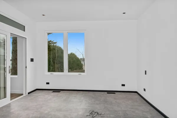 $1,499,999 | 217 West Main Street, Lake Zurich, IL 60047