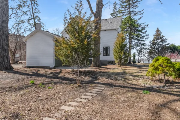 $1,499,999 | 217 West Main Street, Lake Zurich, IL 60047