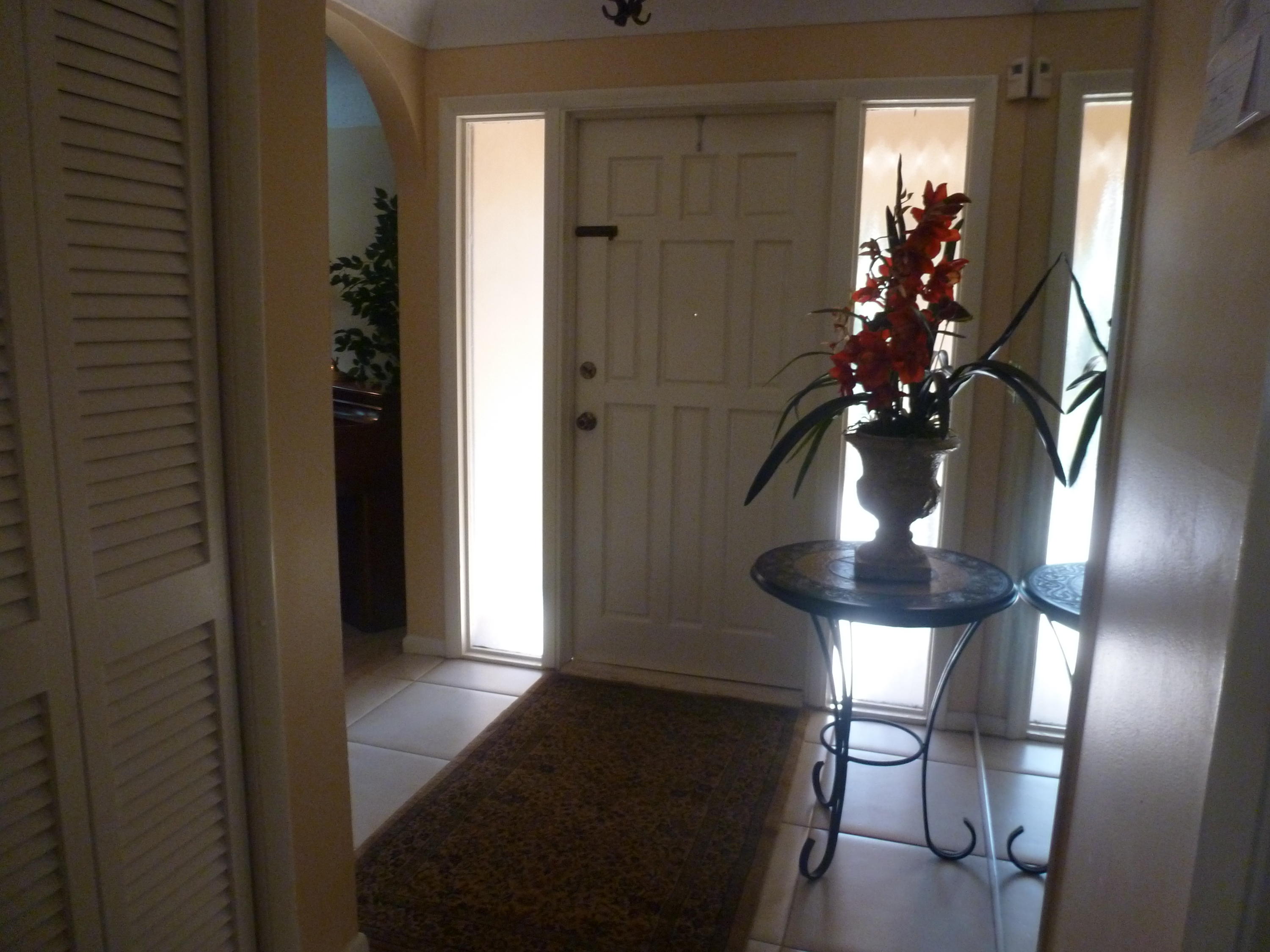 1498 Hermosa Road Boca Raton, FL 33486 - Photo 3 of 22 Foyer