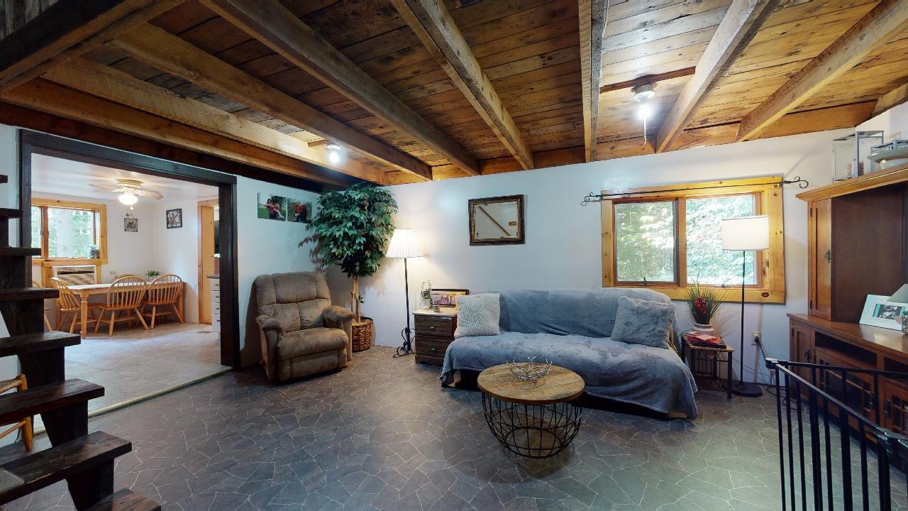 215 Morgan's Hideaway Road Franklin, VT 05457 - Photo 3 of 40 Gallery Image 3