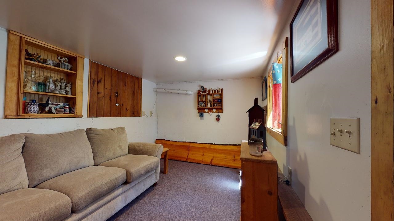 215 Morgan's Hideaway Road Franklin, VT 05457 - Photo 28 of 40 Gallery Image 28