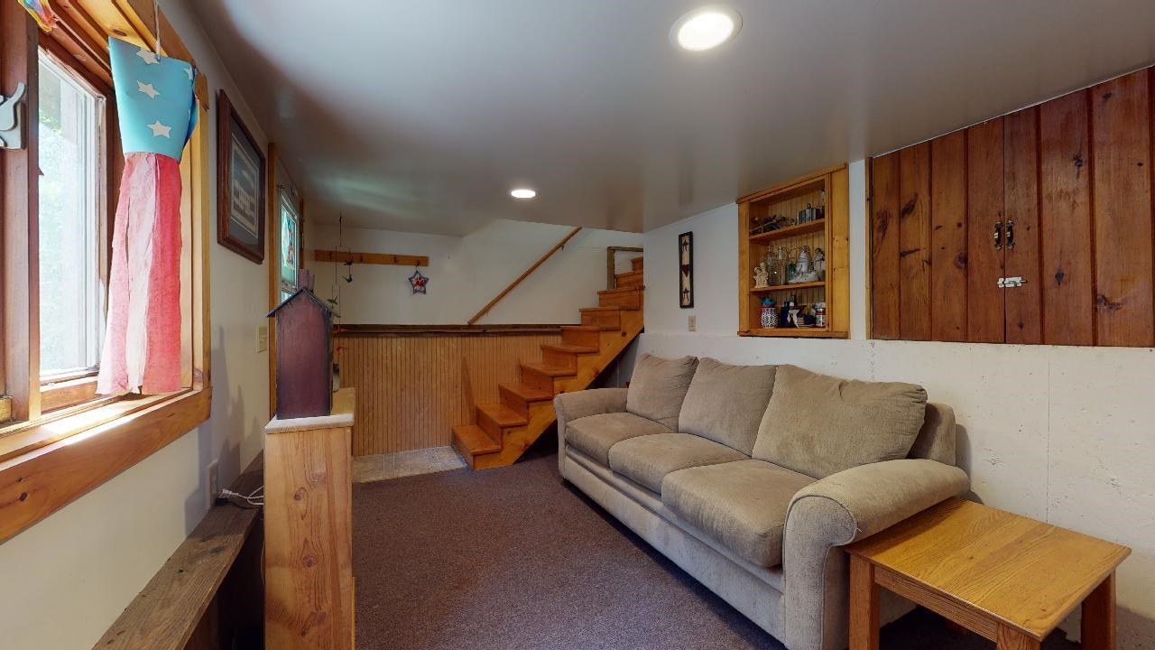 215 Morgan's Hideaway Road Franklin, VT 05457 - Photo 29 of 40 Gallery Image 29