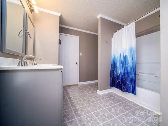 $2,400 | 910 Torsion Lane, Clover, SC 29710