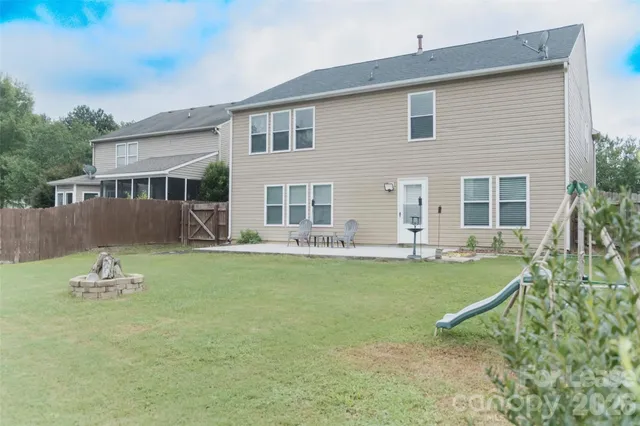 $2,395 | 910 Torsion Lane, Clover, SC 29710