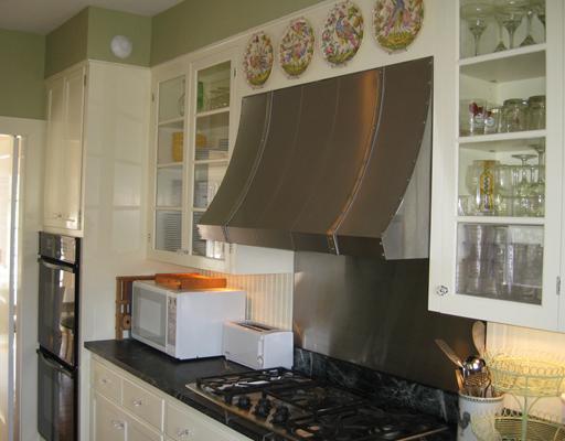 45 Chapman Road Westerly, RI 02891 - Photo 6 of 17 Kitchen.
