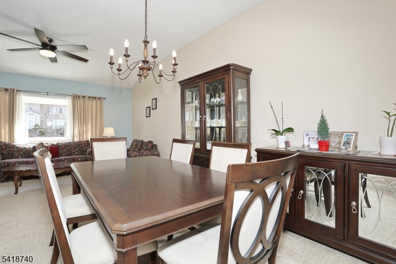 79 Highview Terrace Dover, NJ 07801 - Photo 9 of 37