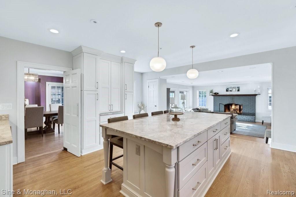 97 Moran Road Grosse Pointe Farms, MI 48236 - Photo 16 of 57
