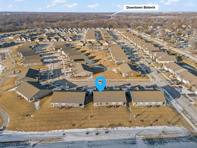 $355,000 | 906 Homerton Boulevard, North Aurora, IL 60542