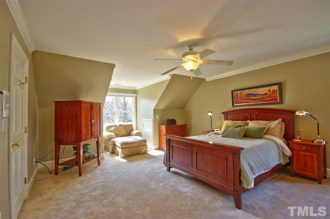 4229 White Chapel Way Raleigh, NC 27615 - Photo 17 of 25 Gallery Image 17