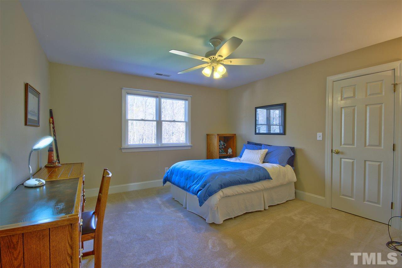 4229 White Chapel Way Raleigh, NC 27615 - Photo 21 of 25 Gallery Image 21