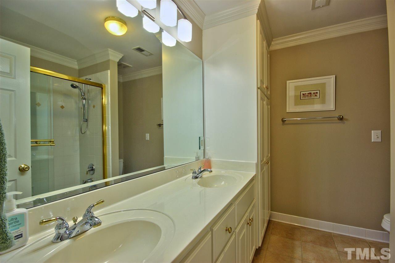 4229 White Chapel Way Raleigh, NC 27615 - Photo 22 of 25 Gallery Image 22