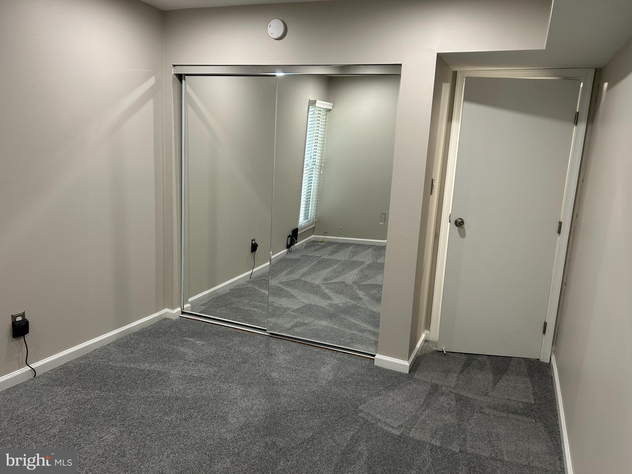 5761 H Rexford Court Springfield, VA 22152 - Photo 10 of 18 an empty room with an entryway