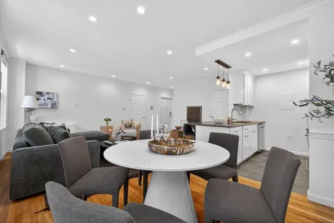 $1,200,000 | 17 Bowdoin Street, Unit 3AB, Boston, MA 02114