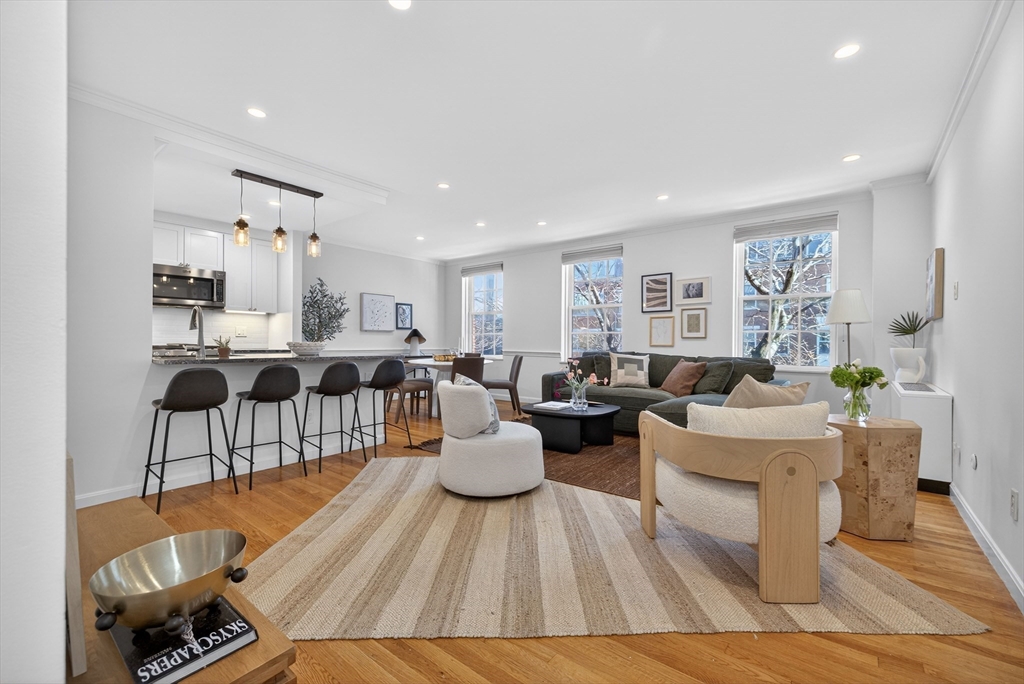 17 Bowdoin Street, Unit 3AB Boston, MA 02114 - Photo 8 of 26