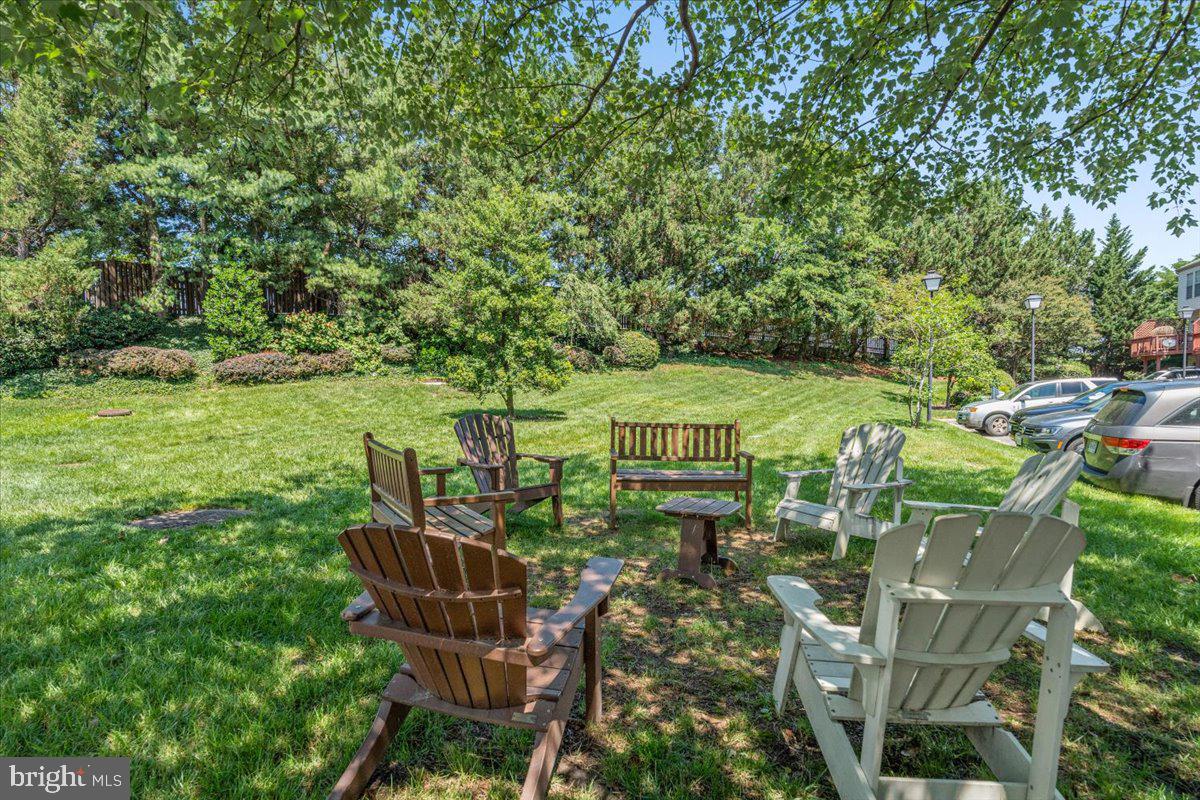 922 Rolfe Place Alexandria, VA 22314 - Photo 39 of 49