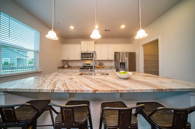 $2,650 | 107 Goose Road, Summerville, SC 29483