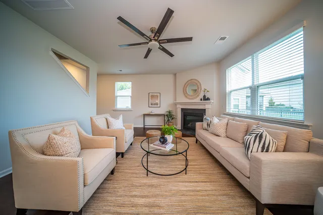 $2,650 | 107 Goose Road, Summerville, SC 29483