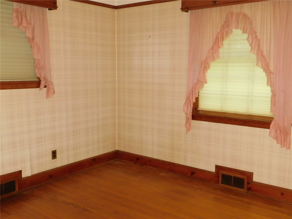 50 Katama Road Pawtucket, RI 02861 - Photo 13 of 39 Gallery Image 13