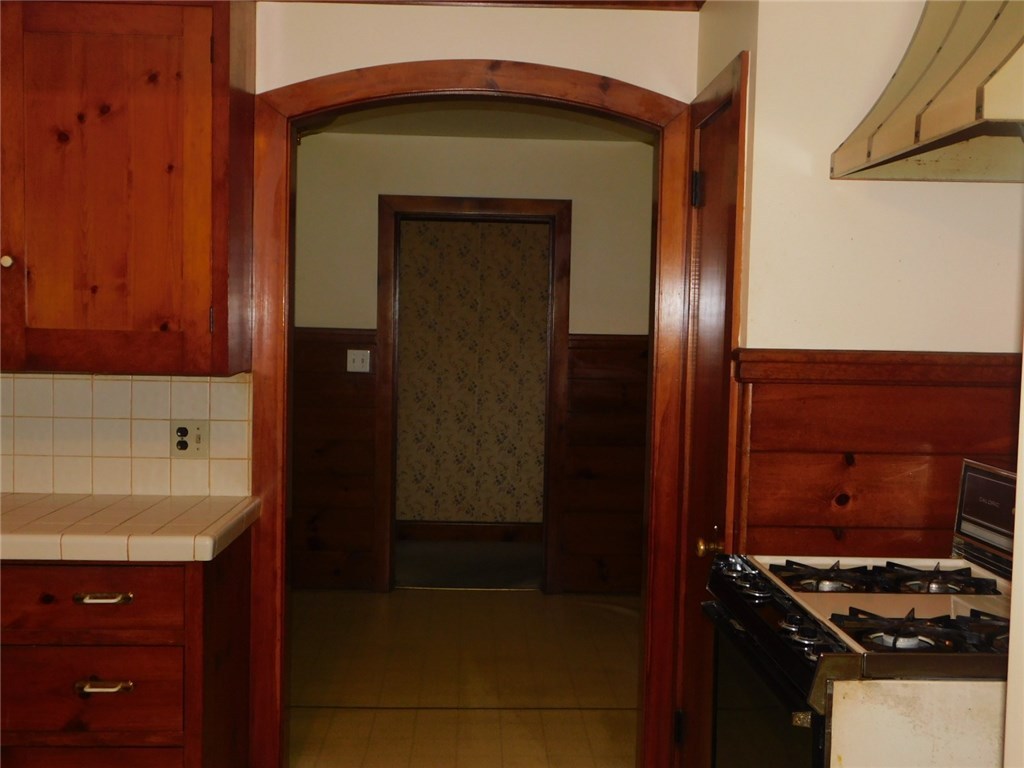 50 Katama Road Pawtucket, RI 02861 - Photo 17 of 39 Gallery Image 17
