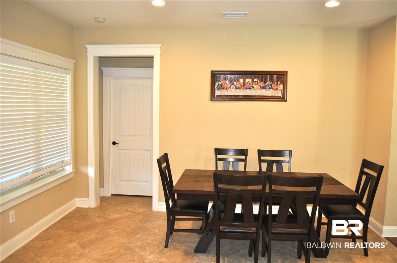8705 Rosedown Lane Daphne, AL 36526 - Photo 7 of 20 Breakfast Area