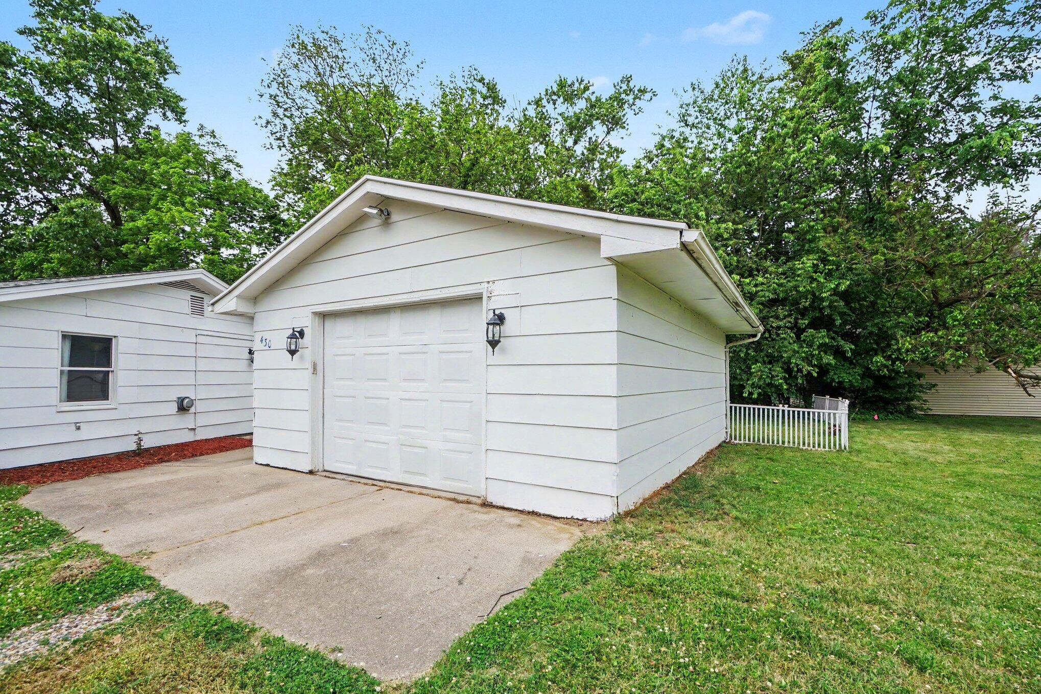 430 11th Avenue Three Rivers, MI 49093 - Photo 19 of 20 file_1894
